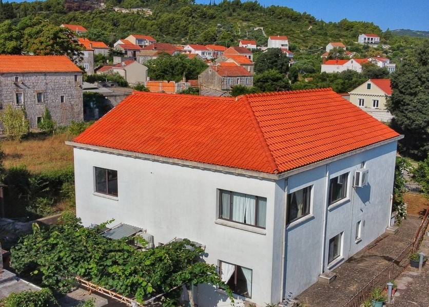 Casa da ristrutturare in vendita in Croazia - Panorama Scouting H2696.
