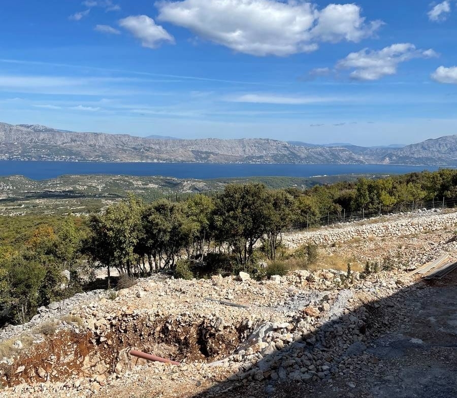 Splendida proprietà sull'isola di Brac, regione di Split - Panorama Scouting
