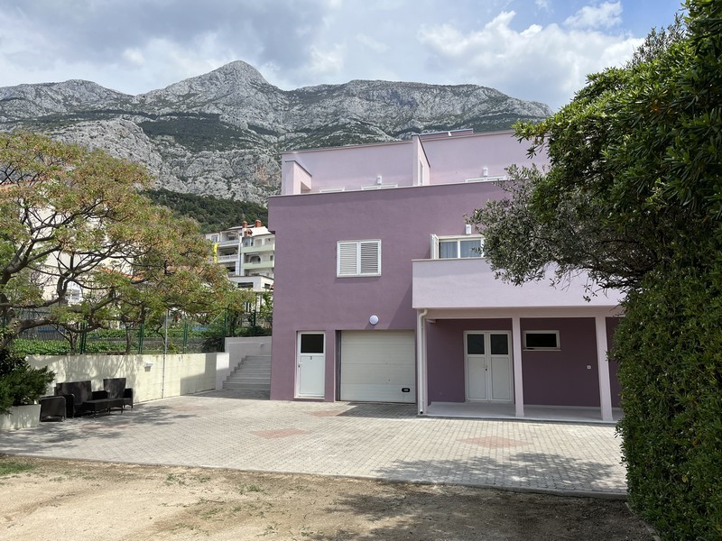 Casa lilla a Makarska, Croazia, in vendita - Panorama Scouting agenzia immobiliare.