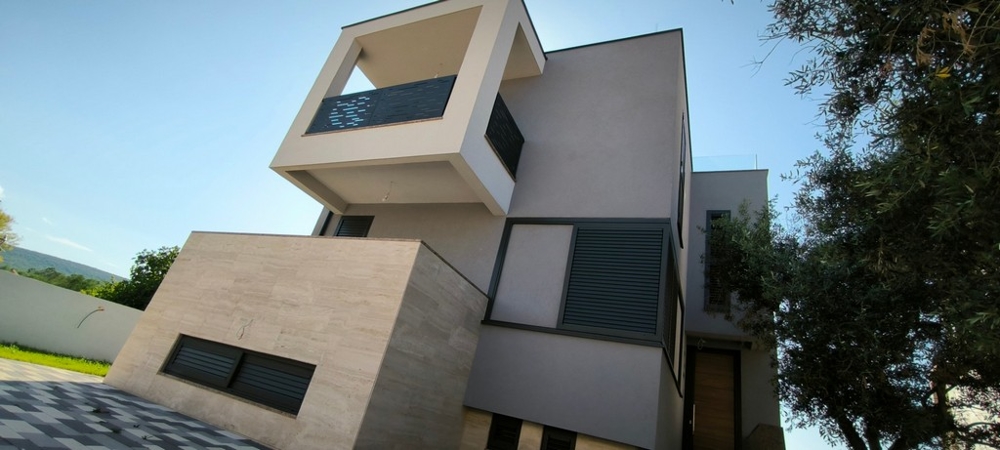 Villa con 4 camere da letto e 4 bagni - H2770 - Immobili in Croazia