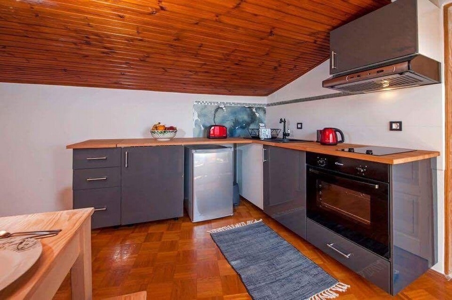Cucina nel sottotetto