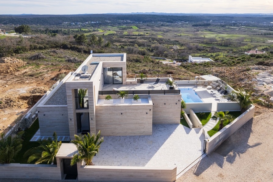 Villa in vendita a Razanac, Zadar, Croazia - veduta aerea con panorama del paesaggio