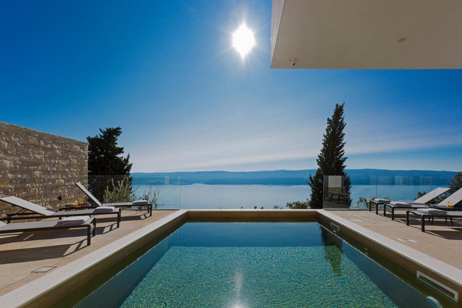 Villa con piscina in vendita a Omis, Croazia - Panorama Scouting H3389.