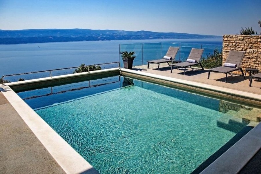 Villa di lusso con piscina e vista mare in vendita a Omis, Croazia - Panorama Scouting H3390.