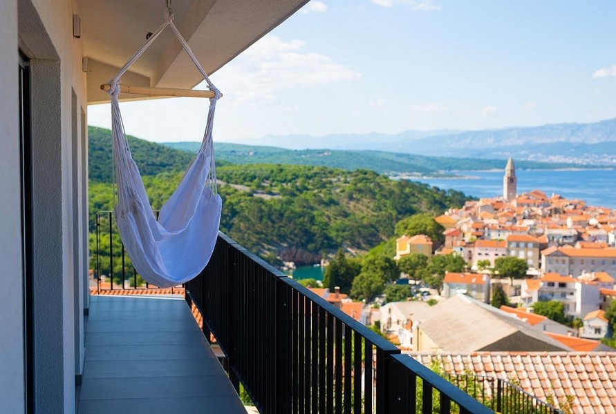 Terrazza con splendida vista sulla città e sul mare - immobile H3438.