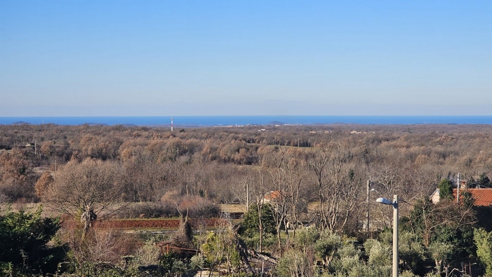 Vista sull'Istria fino al mare all'orizzonte, villa H3516