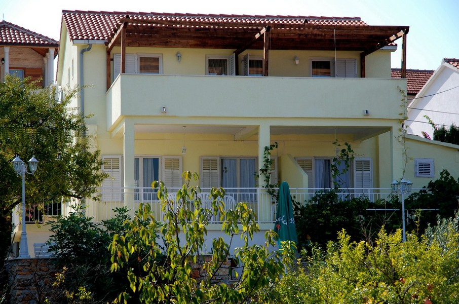 Casa spaziosa in vendita a Brac in Dalmazia - Panorama Scouting.