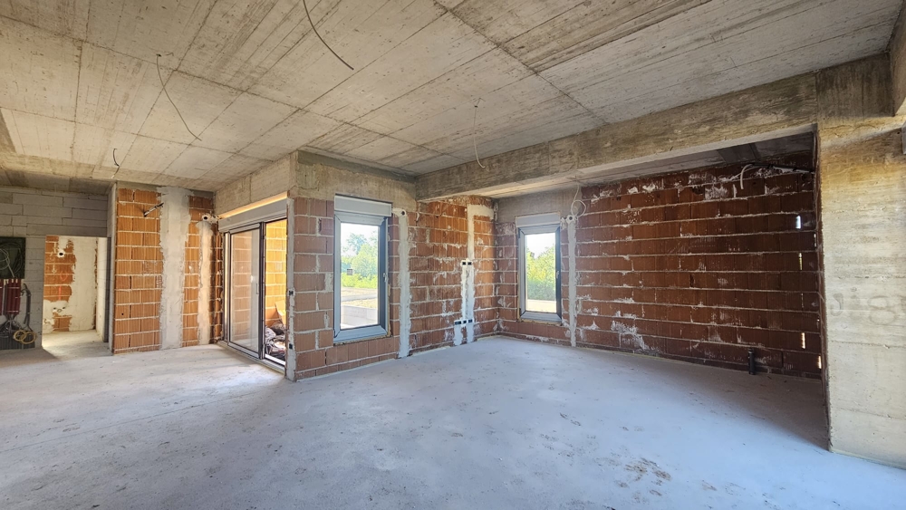 Casa in un complesso di 4 nuove costruzioni.