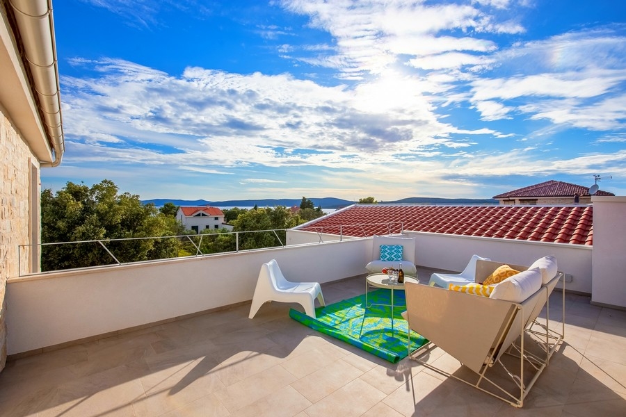 Terrazza dell'immobile H3587 - con bella vista mare.