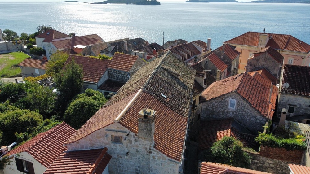 Casa tradizionale in città vicino al mare in vendita in Dalmazia - Panorama Scouting.