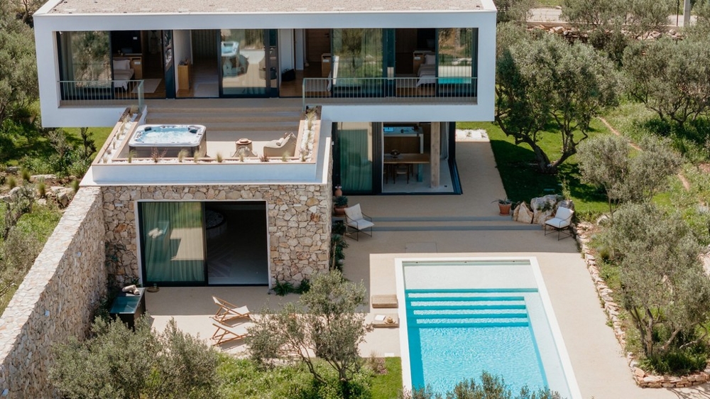 Villa moderna con piscina in vendita a Solta in Croazia.