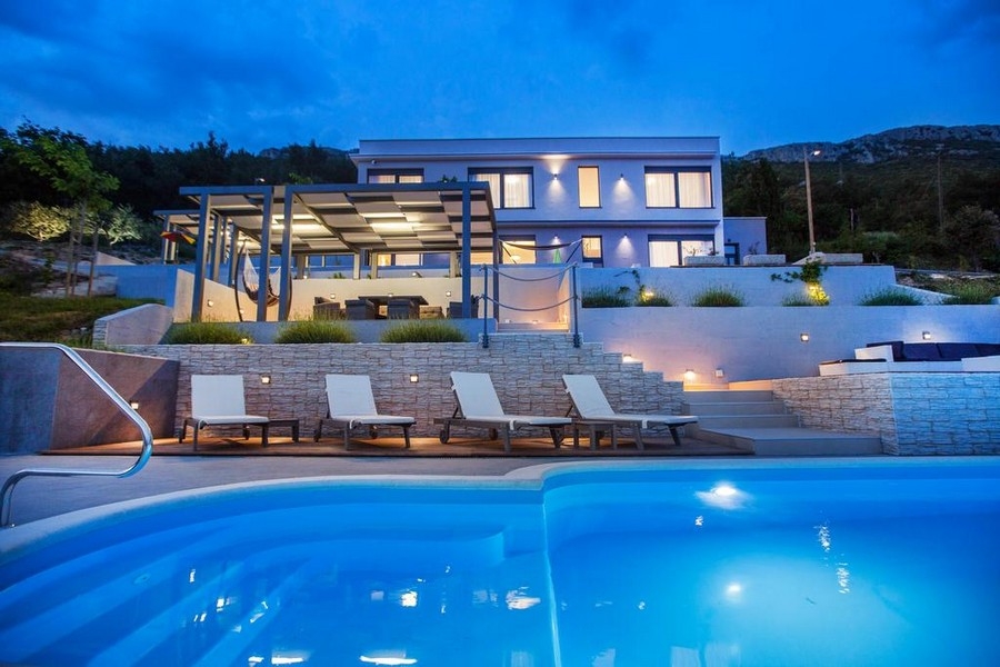 Villa in vendita vicino a Split in Croazia - Panorama Scouting Immobili.