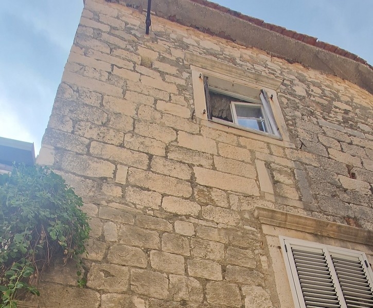 Immobili in Croazia - casa in pietra H3678 in vendita.