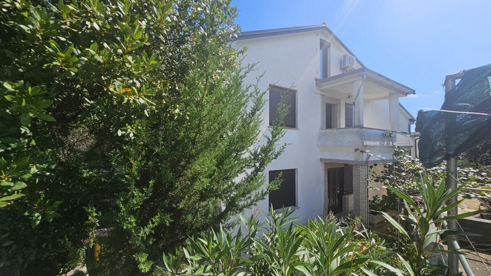 Casa sull'isola di Krk in vendita - Panorama Scouting.