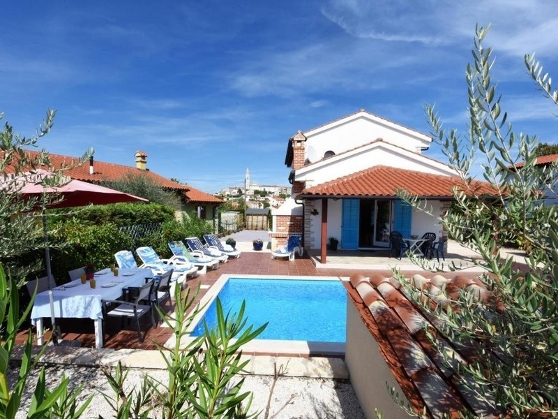 Casa con piscina in vendita vicino a Porec in Istria - Panorama Scouting.