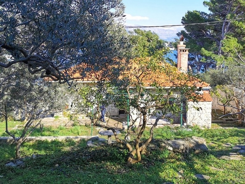 Casa sul mare in vendita isola di Brac.