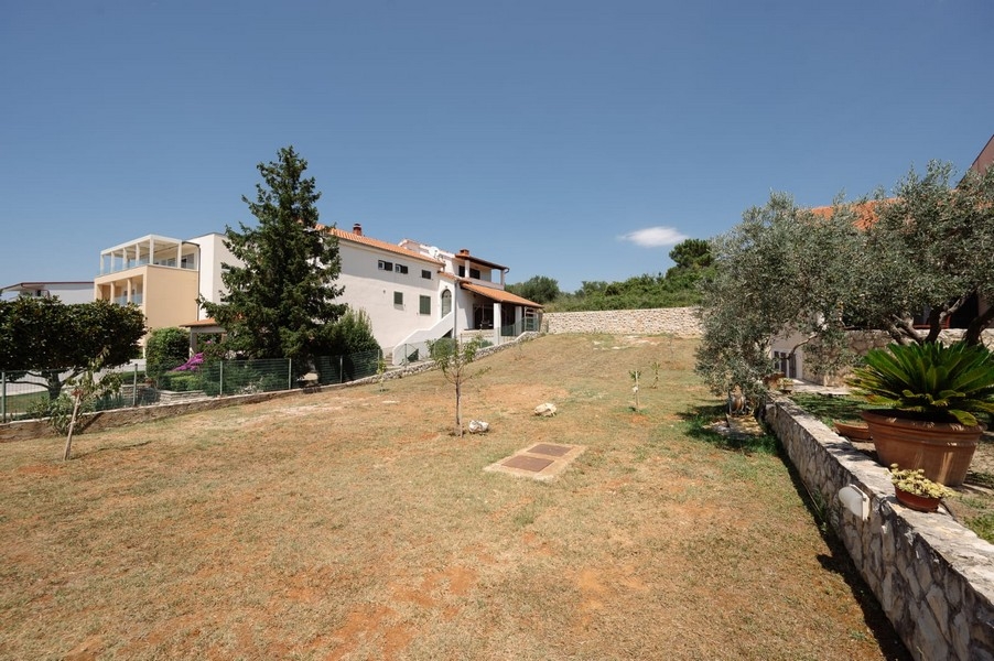 Terreno dietro la casa