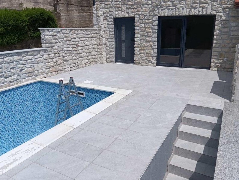 Casa in pietra con piscina in vendita a Crikvenica, Croazia - Panorama Scouting H3771.