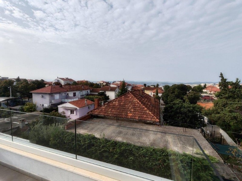 Vista sulla zona residenziale fino al mare