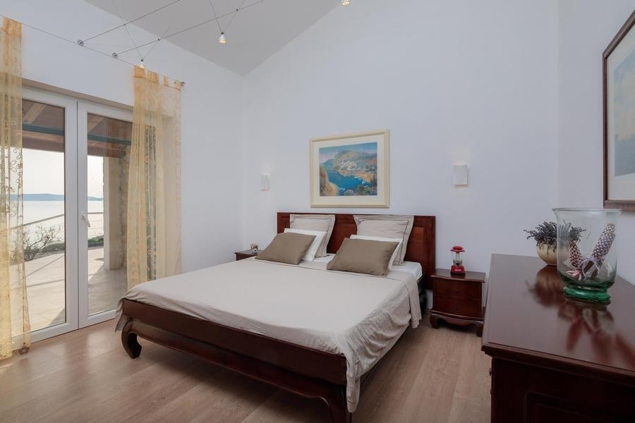 Camera da letto con vista mare