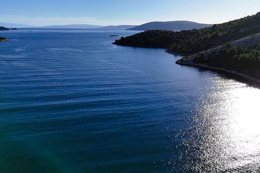 Vista mare e paesaggio costiero vicino all'immobile presso Trogir
