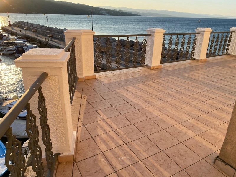 Casa sul mare a Volosko, Opatija in vendita - H3897