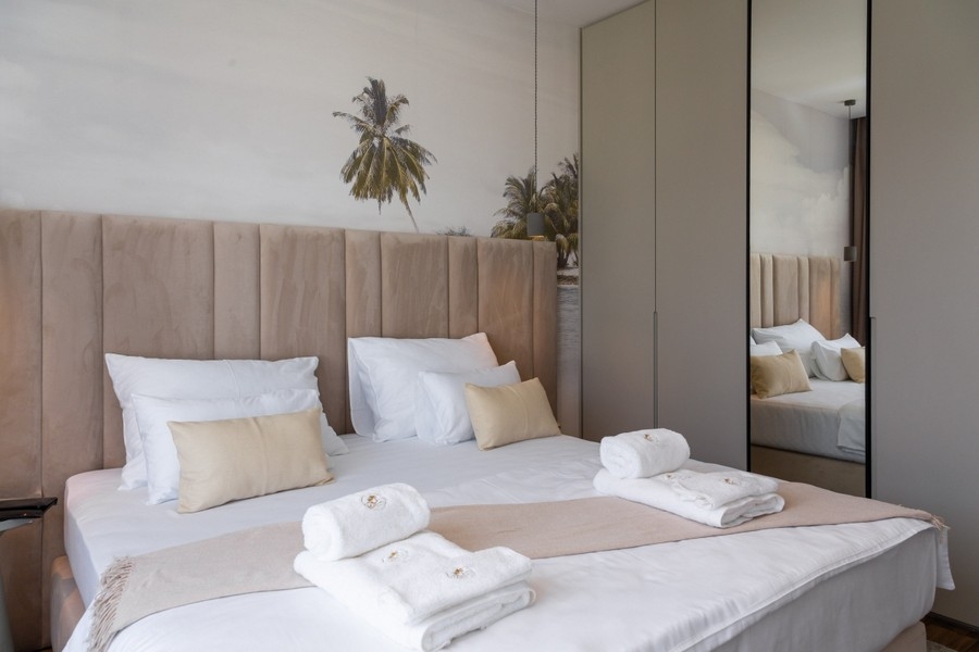 Camera da letto con armadio a muro