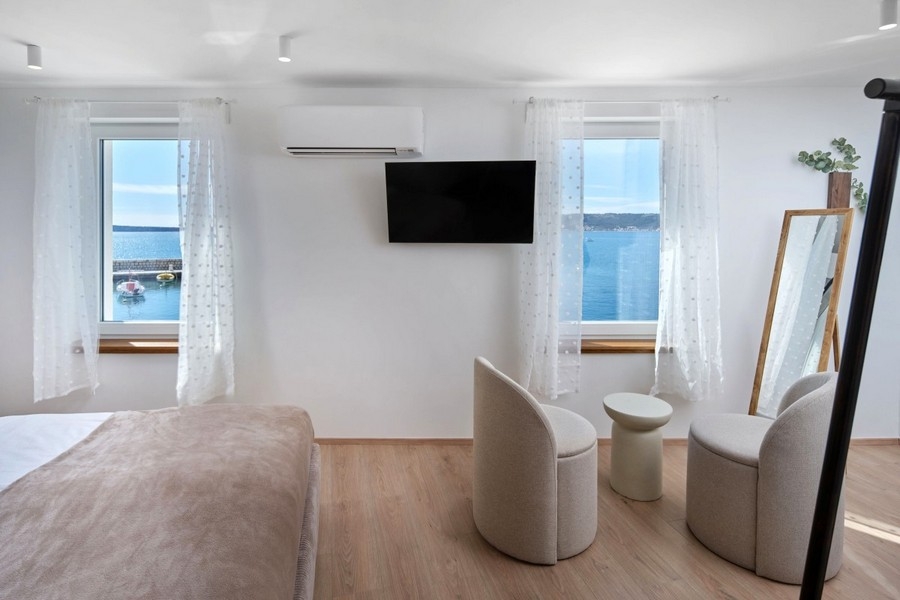 Camera da letto con vista mare