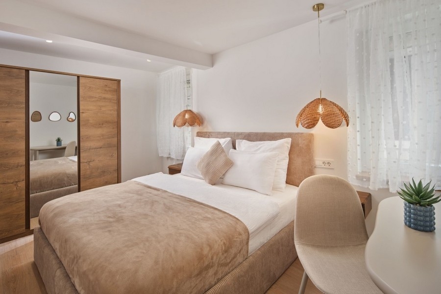 Camera da letto con armadio a muro