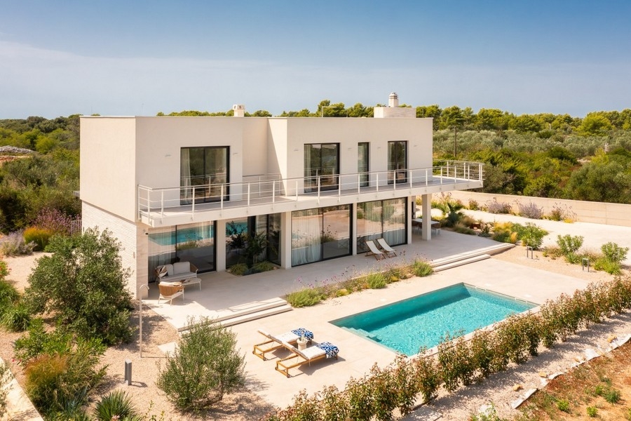 Villa di lusso moderna con piscina a Solta in Croazia