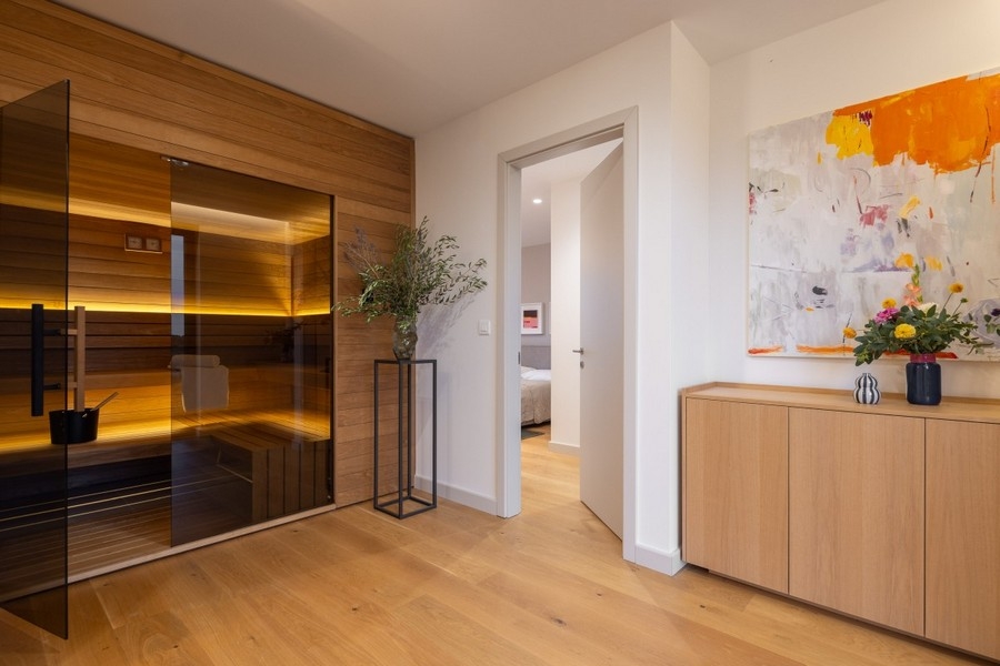 Bagno moderno della villa in Croazia