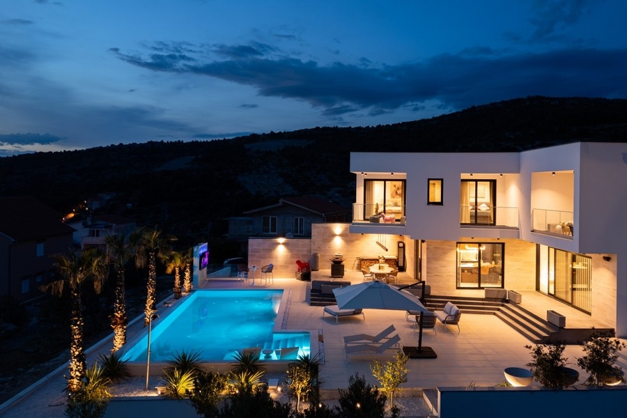 Villa con piscina e vista mare a Primosten, Croazia
