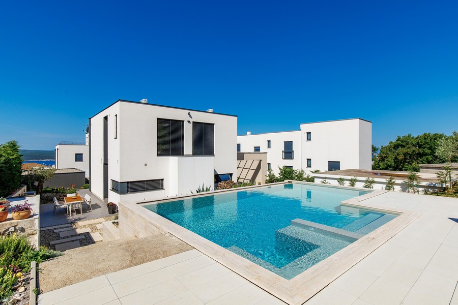 Villa con piscina e vista mare a Crikvenica