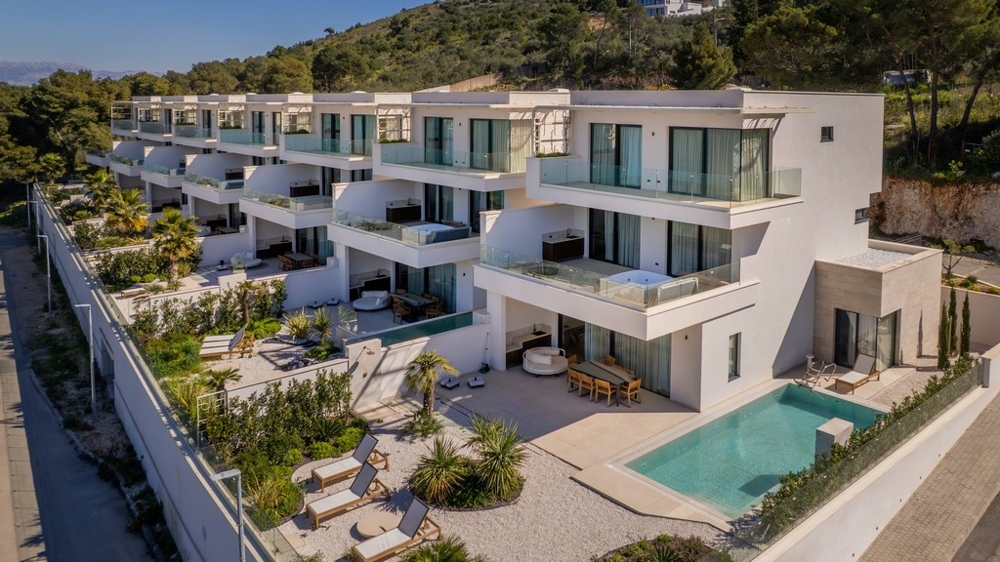 Complesso di ville di lusso con piscine sul mare in Croazia
