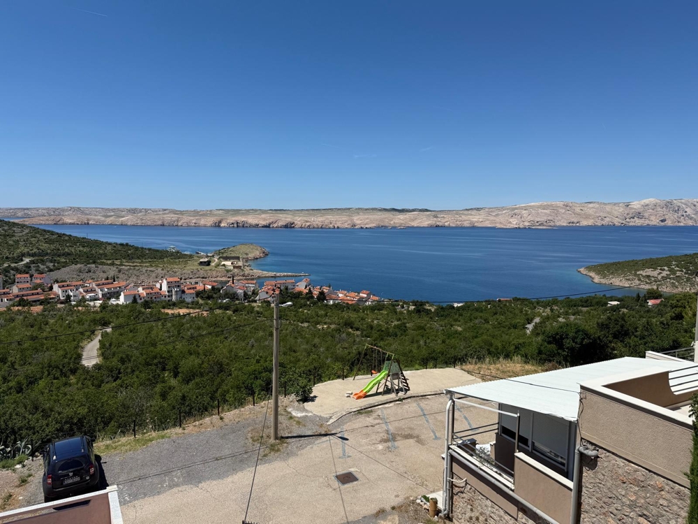 Vista mare sulla baia di Stinica