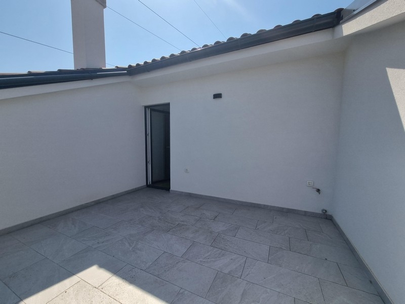 Terrazza sul tetto con vista mare