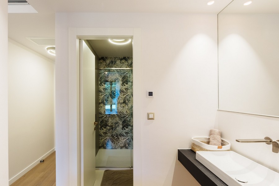 Bagno con doccia - H4083