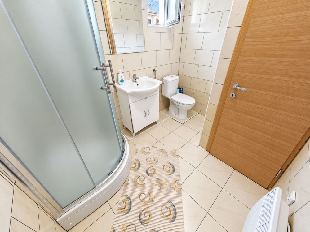 Bagno con doccia