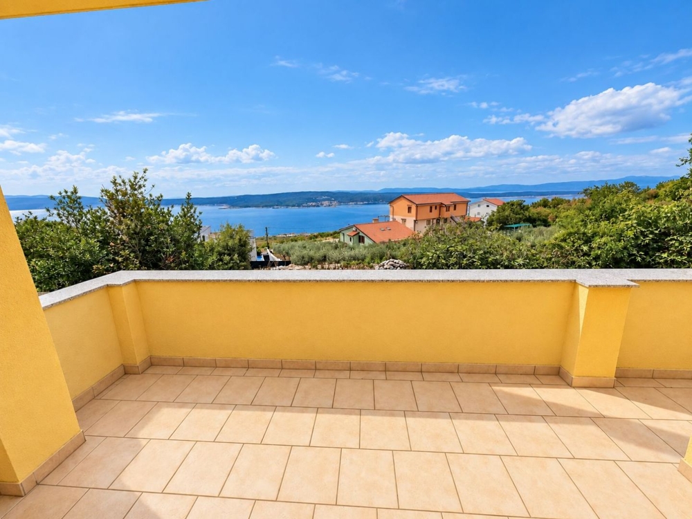 Terrazza con vista panoramica sul Quarnaro