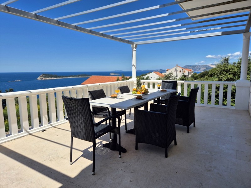Villa con vista mare a Cavtat