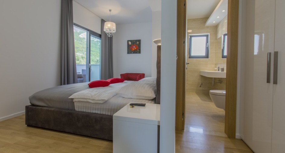 Un'altra camera da letto di 4 complessive, immobile H600: villa a Makarska, Croazia.