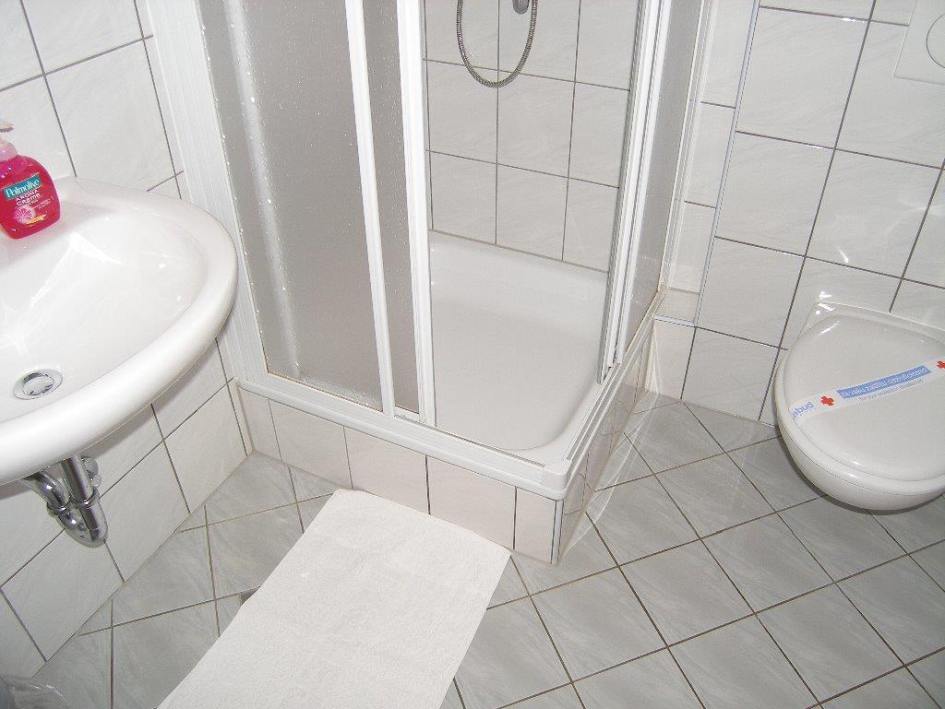 Esempio di uno dei bagni dell'hotel in Istria, in vendita