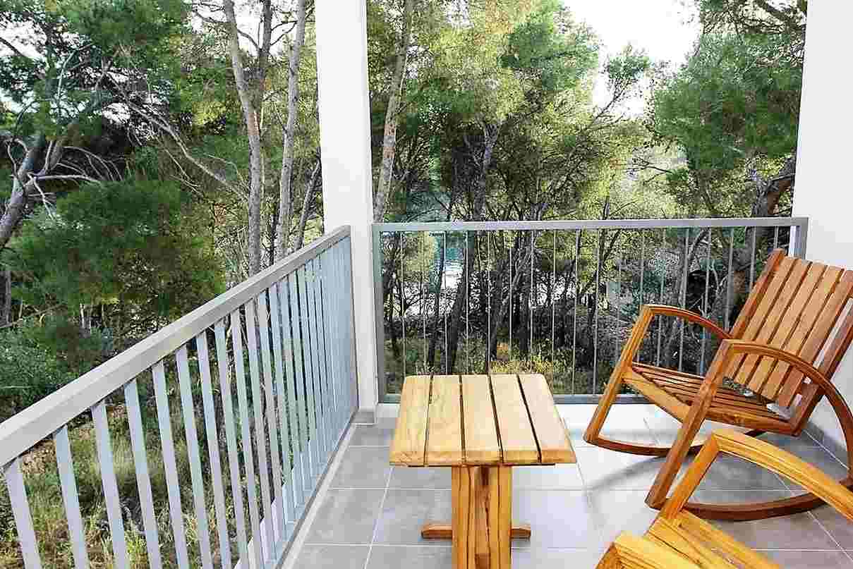Terrazza con vista sul verde.
