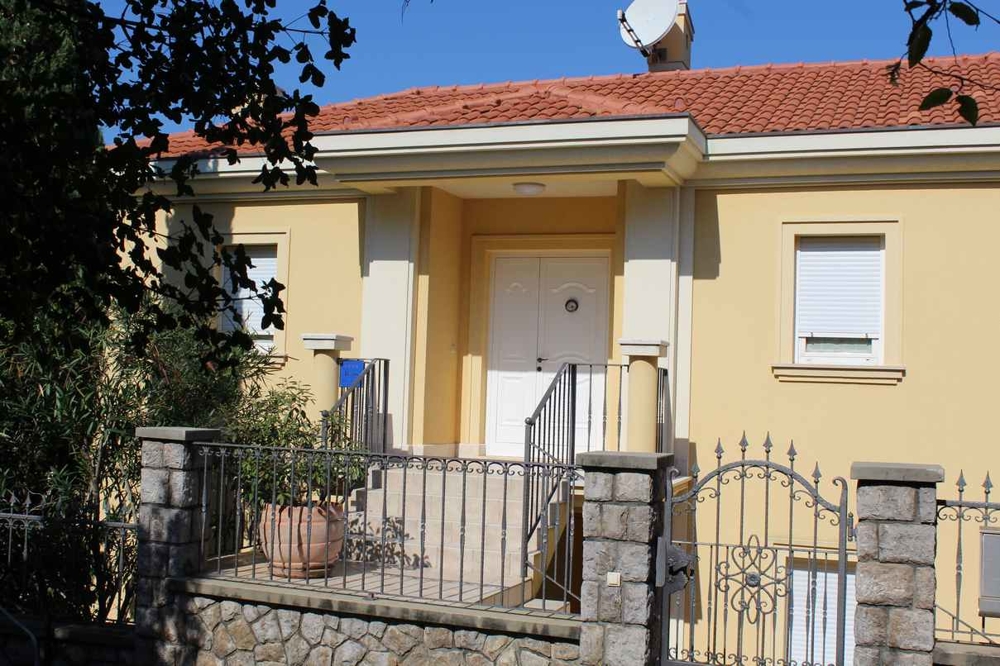 Ingresso della villa H980.