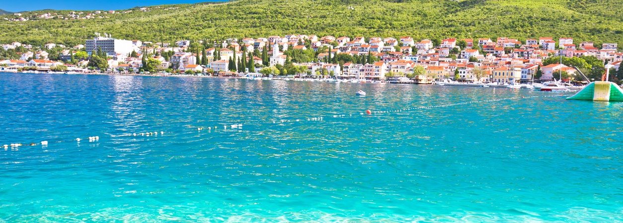 Case, ville e appartamenti sul mare in vendita nel Quarnaro.